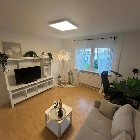 Stielvolle In Bester Lage * Rodenbach